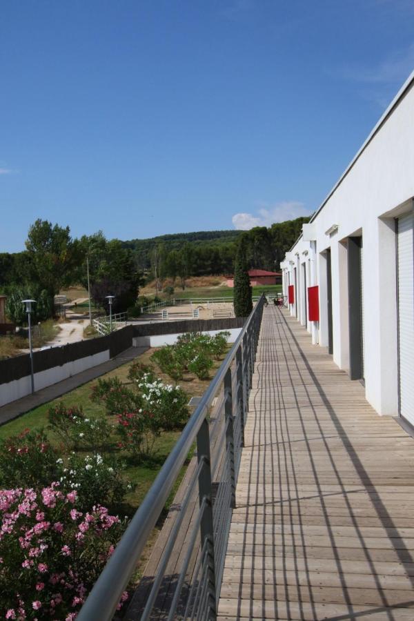 Sweet Home Studio Aix En Provence, Terrasse, Piscine, Resto, Éguilles Exterior foto