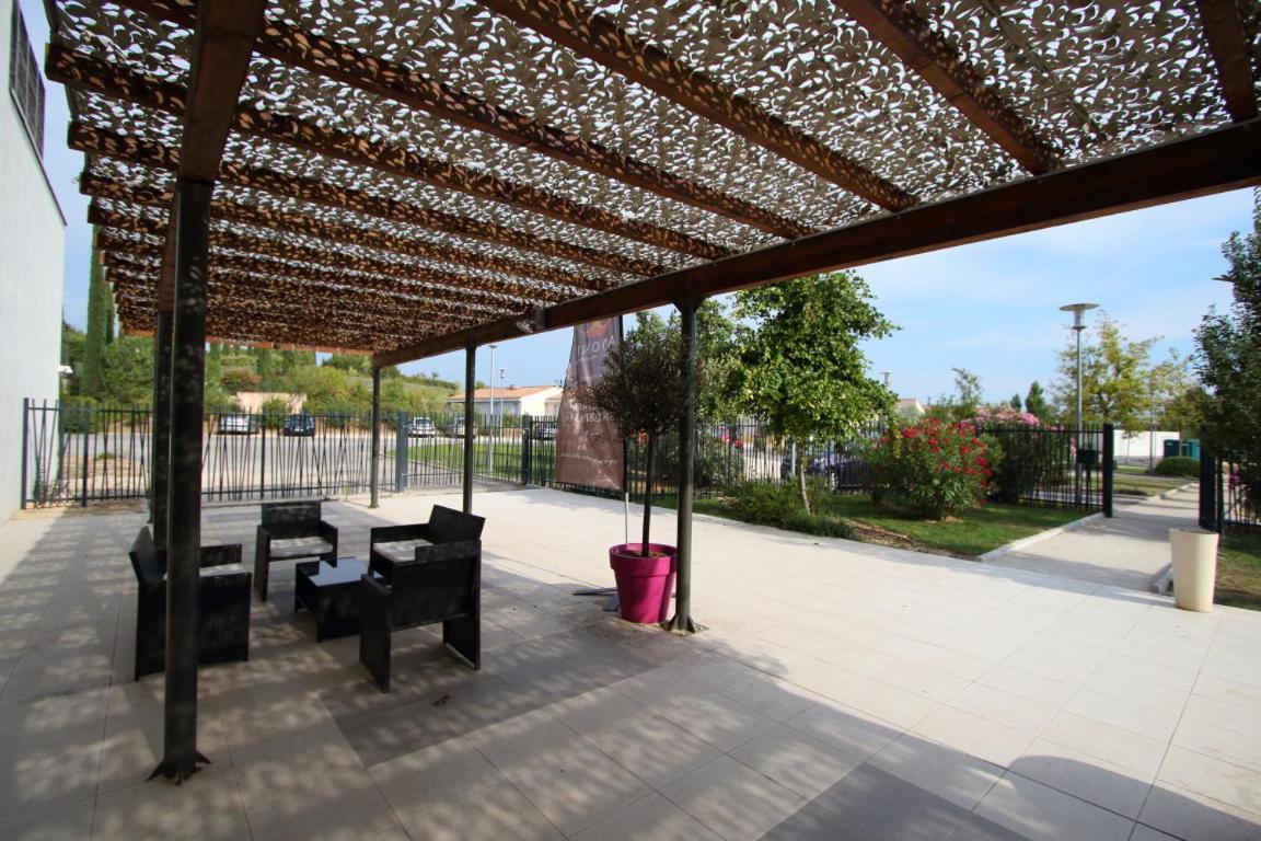 Sweet Home Studio Aix En Provence, Terrasse, Piscine, Resto, Éguilles Exterior foto