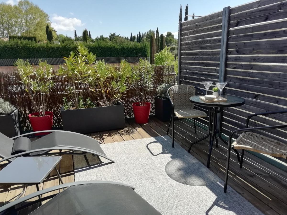 Sweet Home Studio Aix En Provence, Terrasse, Piscine, Resto, Éguilles Exterior foto
